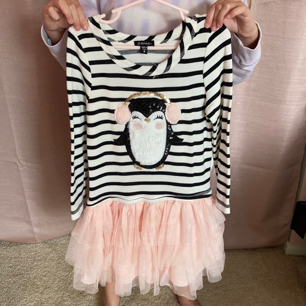 Zunie long sleeve dress Size 5